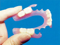 審美的に優れた入れ歯